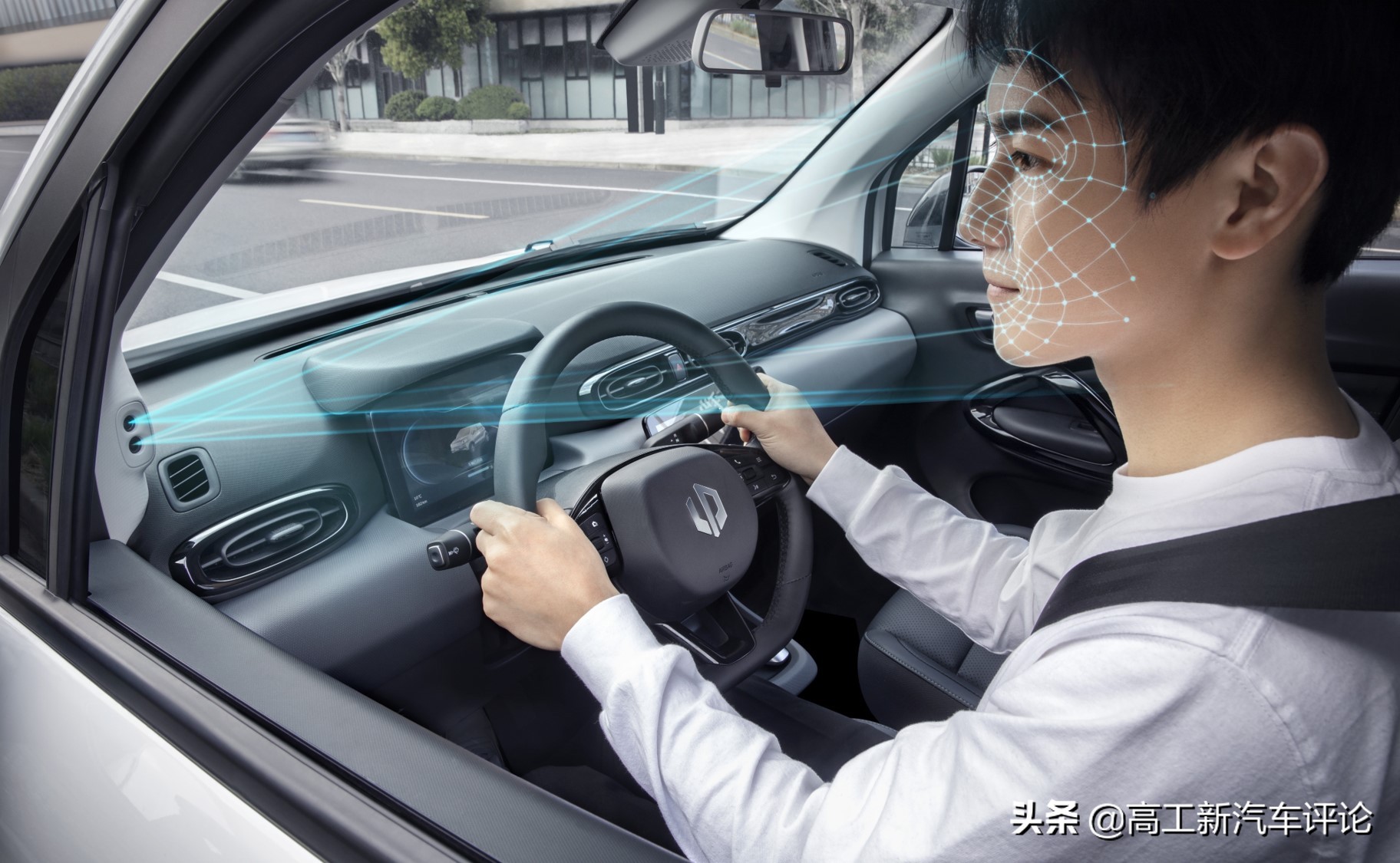 零跑T03只要6.58万元起，高续航高智能的纯电小车