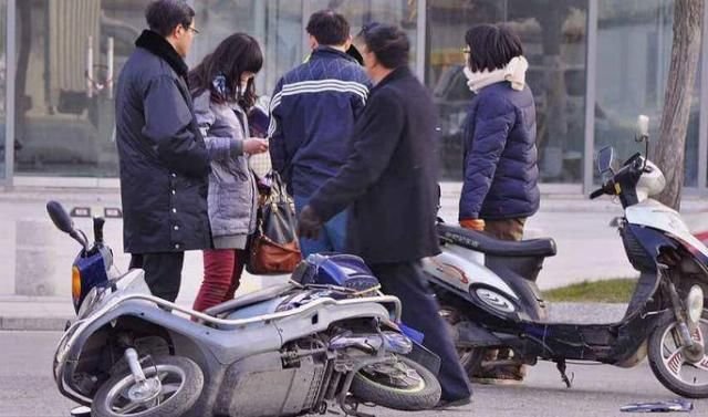 为什么说锂电池高端，铅酸电池低端？电动车电