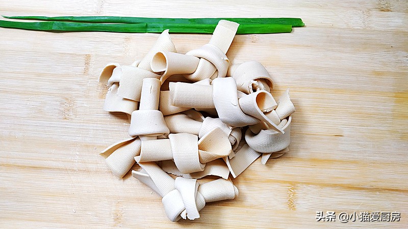 图片[6]-老妈教的干豆腐新吃法 做法简单 只要掌握技巧 味道不比肉差-起舞食谱网