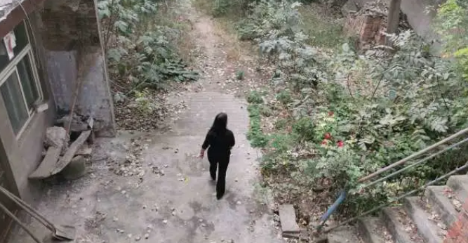 点击图片看原样大小图片