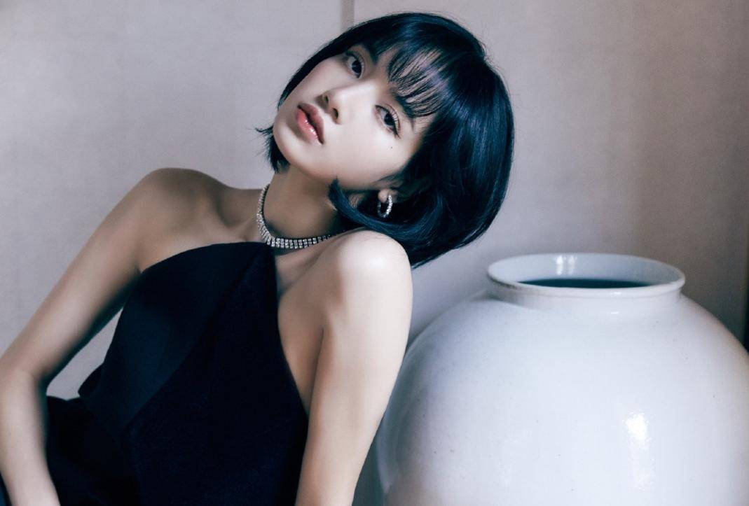 blackpink出道4年,频道订阅数突破4400万,还将合作赛琳娜发新歌