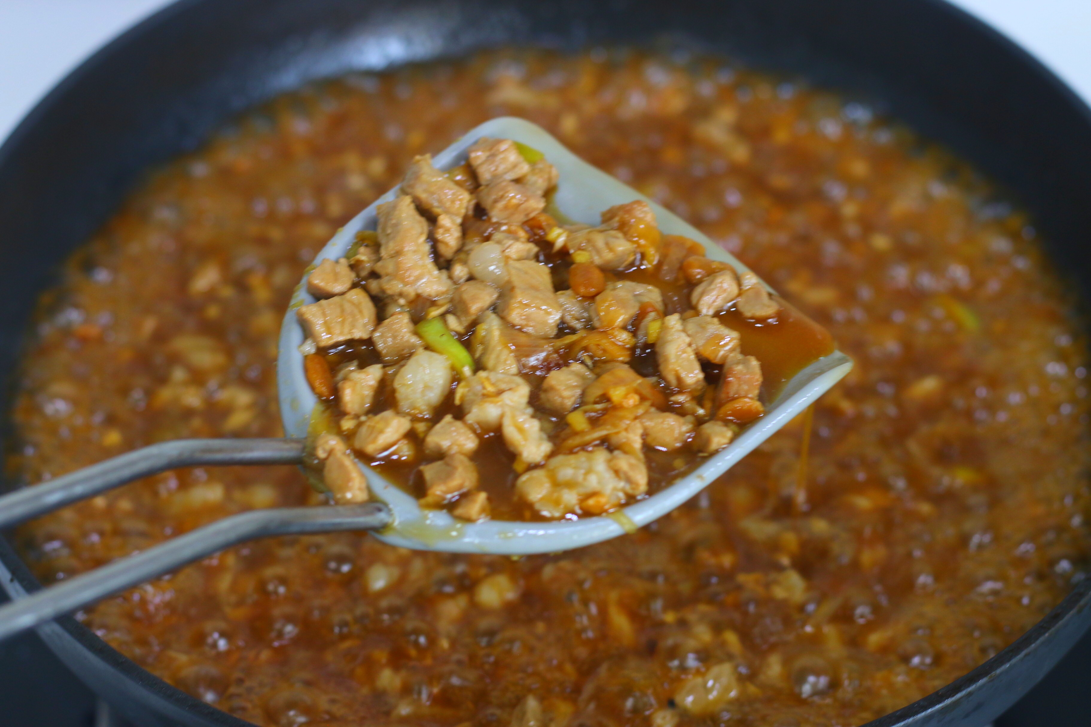 春天的打滷麵，是跟菠菜息息相關的，醬香味足，來上1大碗，真香