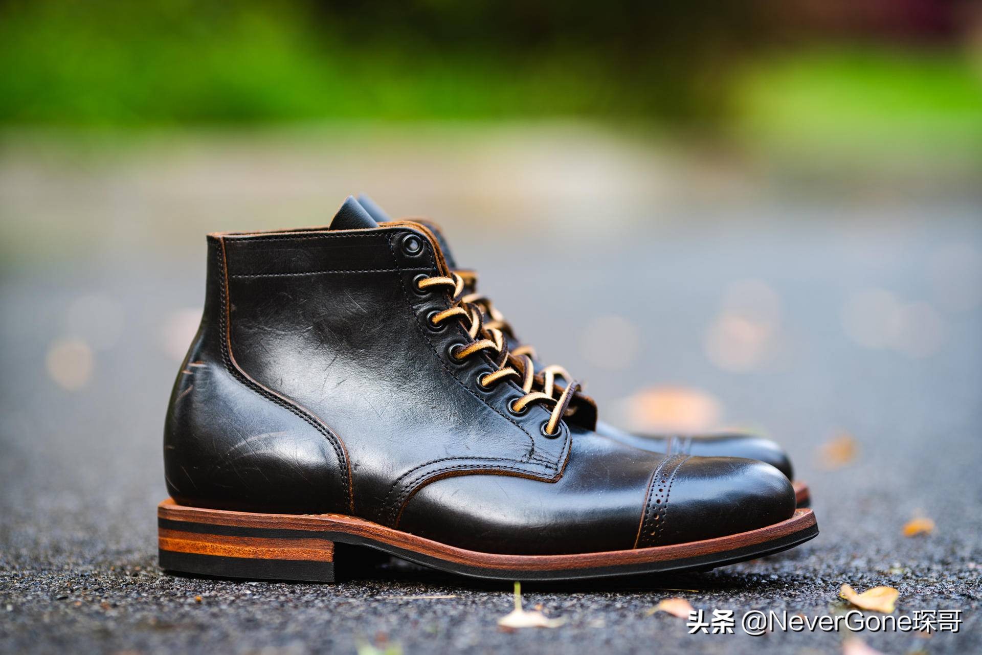 搞双“奢侈品”工装靴穿穿吧——Viberg 2030 固特异版本