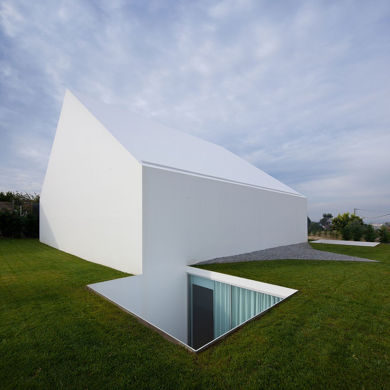 简约到极致的梦想白房子，Aires Mateus经典作品突破了时空界限