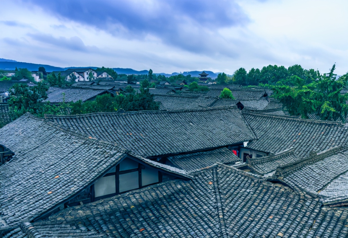 中国四川民居建筑的特点有哪些？