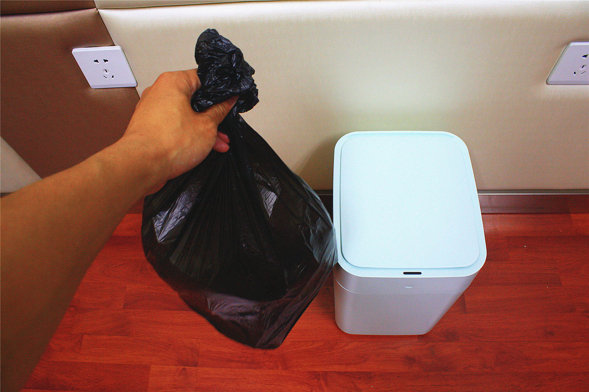 用前“智商税”用后“真滴香”拓牛智能垃圾桶T1使用评测