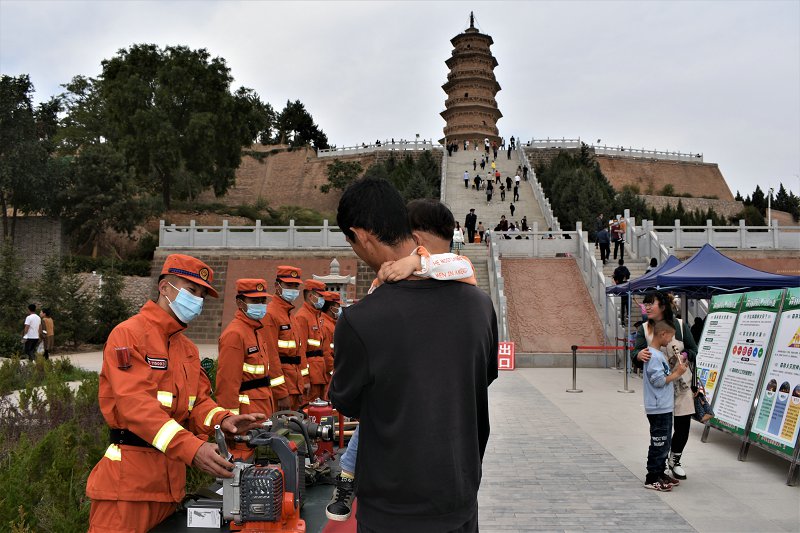 “火焰蓝”国庆驻守环洲古城 用坚守献礼祖国