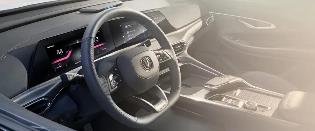 长安UNI-T的大哥UNI-K来了，还支持专属定制就等上市了