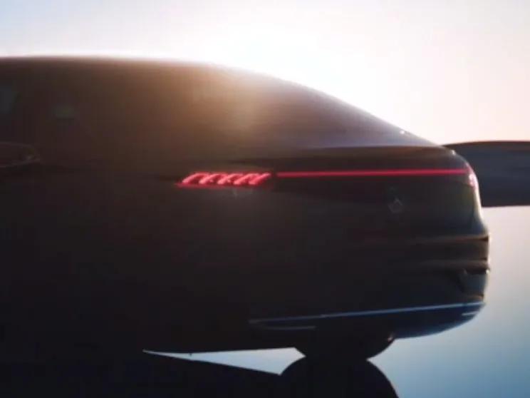 2021年奔驰要上市两款“S级”，燃油电动两不误