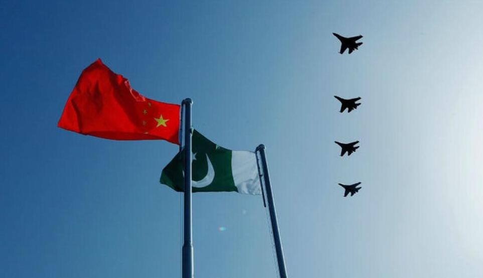 距印度不到200公里，中巴战机出动联合演习，印