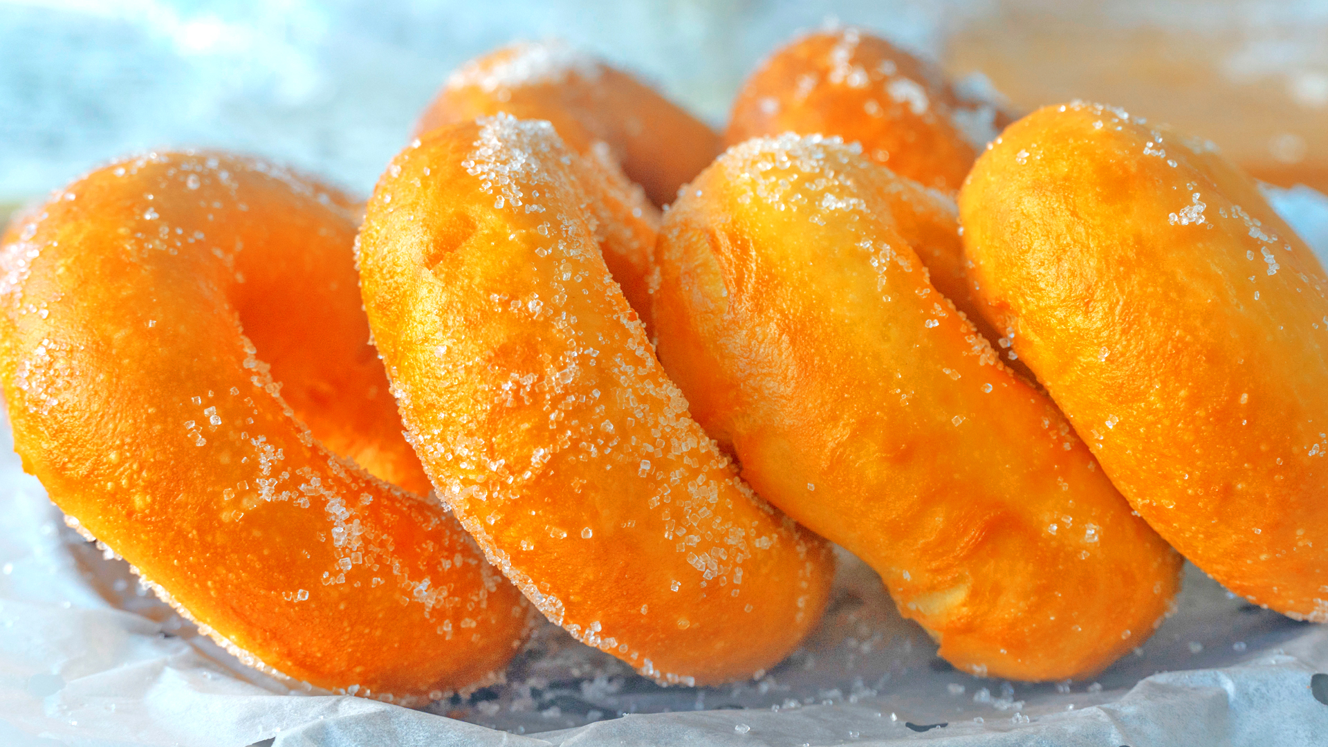 Add a few eggs to the flour to make a delicious and nutritious breakfast that the whole family loves