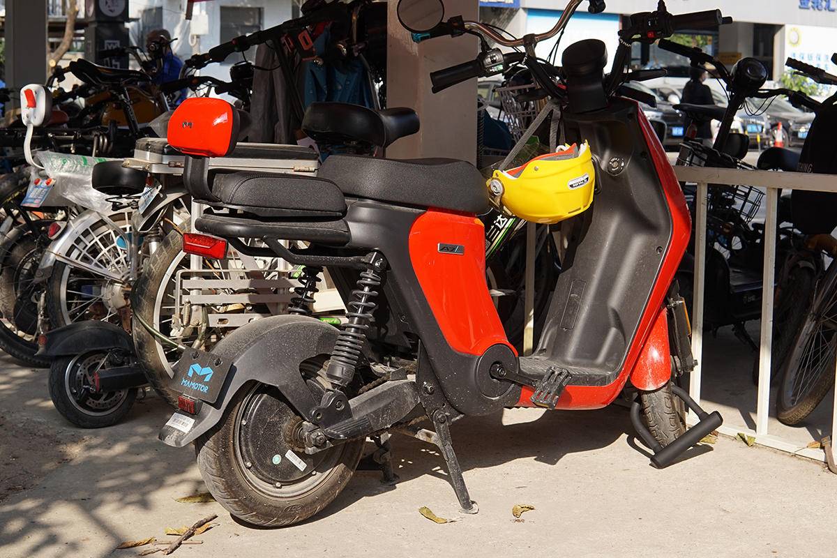 为爱车带来双份安全感：易锁宝智能U型锁，小米米家好物体验