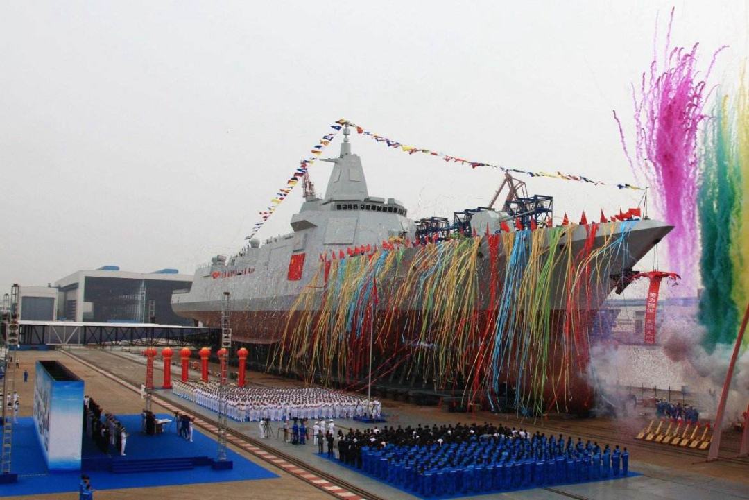 055明明是驱逐舰，为什么美国要将其划分为“巡