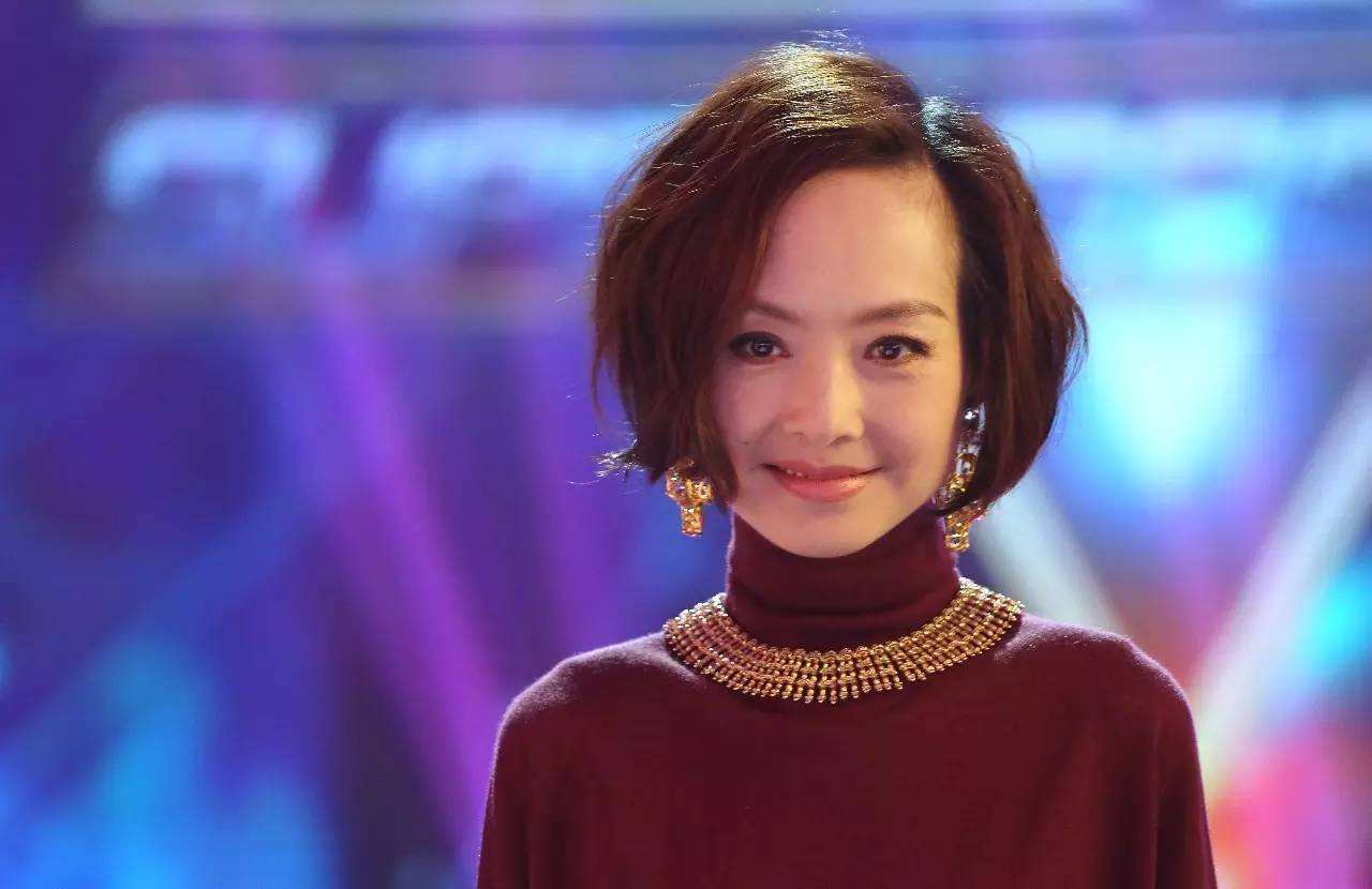 鲁豫闪婚美国人被虐待，无奈回国与初恋结婚，