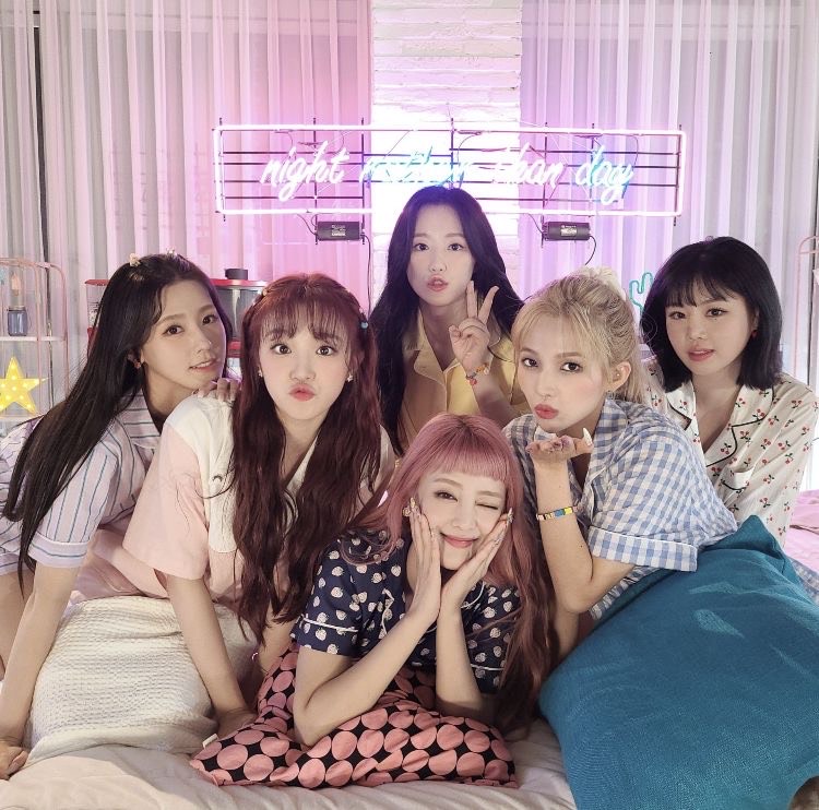 gidle获得十冠王领跑次世代女团但要解决两大问题