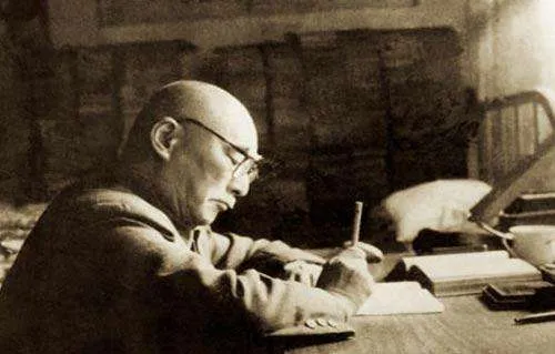 那些中国历史上伟大的教育家们！让孩子们体验国学文化