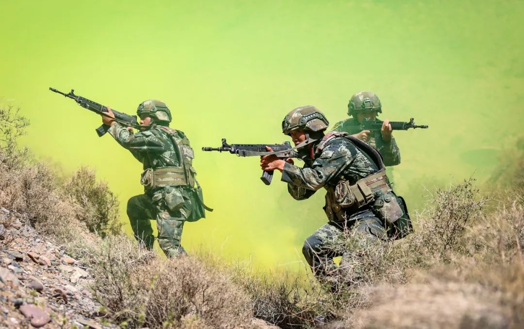 ˡ侯<a href=http://www.cngansu.cn/news/ target=_blank class=infotextkey></a>ִ֧ܶʿ¬˶ഺ