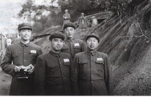 皮定均离家24年返乡，为何第二天便匆匆返回？