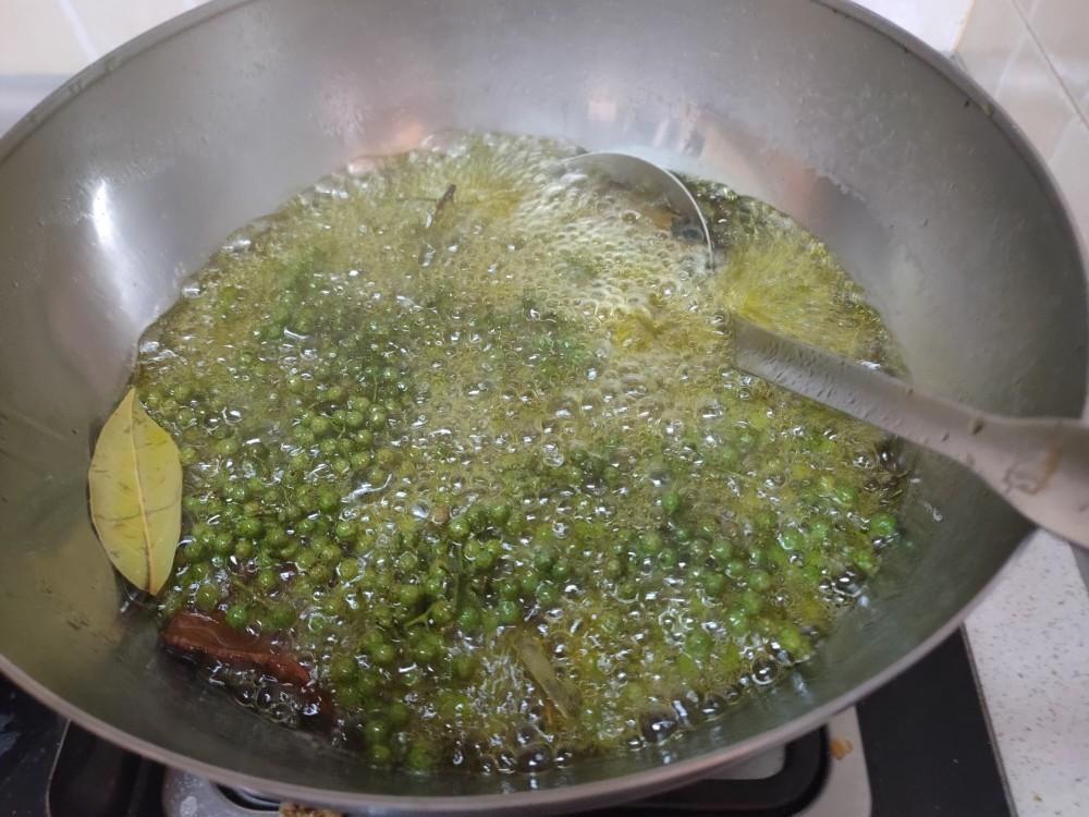 花椒油、辣椒油、猪油、明油的熬制方法，花钱学的教程，免费给你