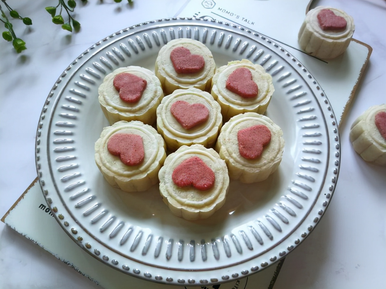 中秋将至，分享7道好吃的月饼，步骤详细容易上手，学会不用买了