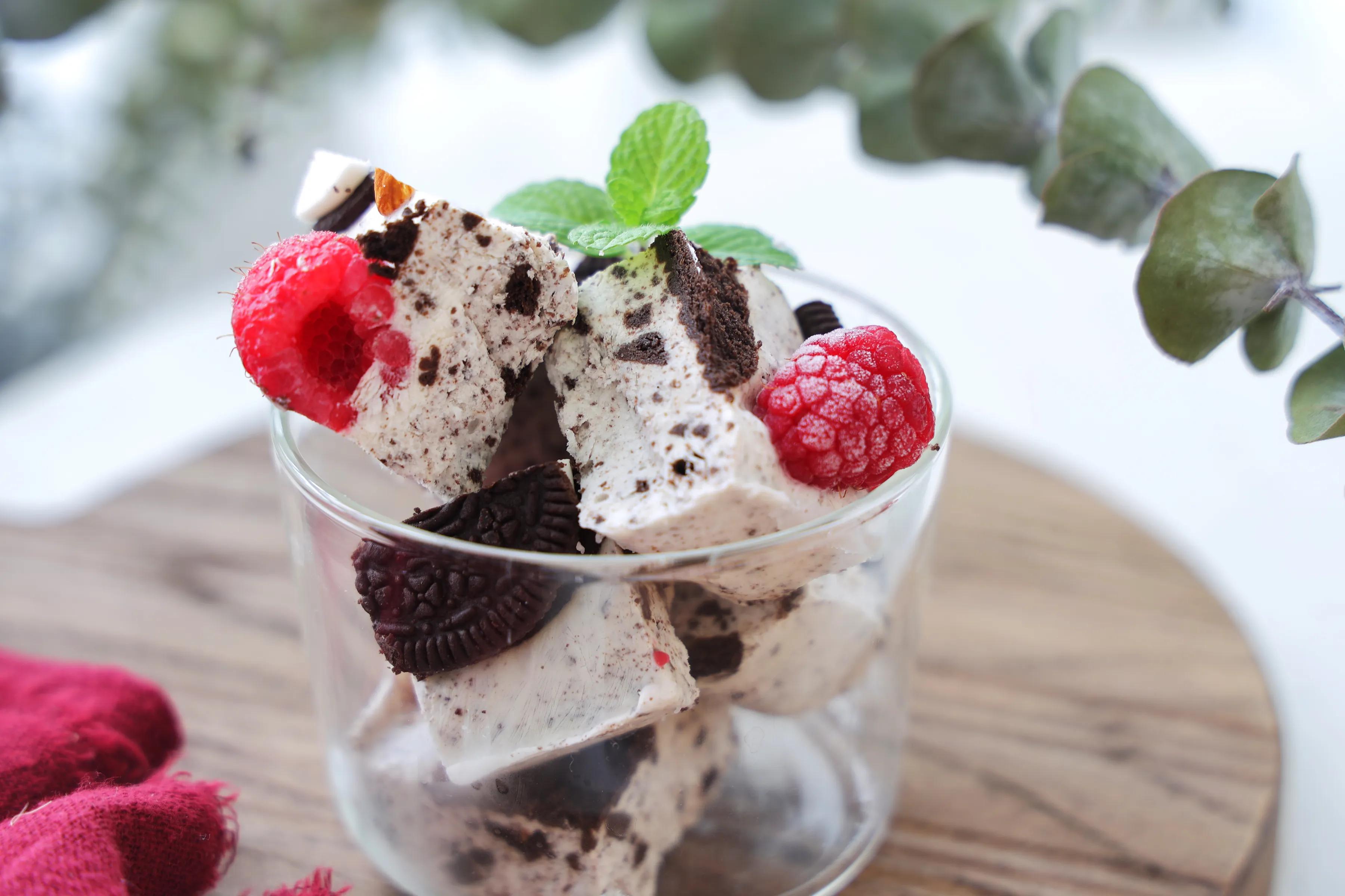 夏天別吃雪糕了，教你超火的厚切酸奶，甜而不膩，冰冰涼涼特過癮