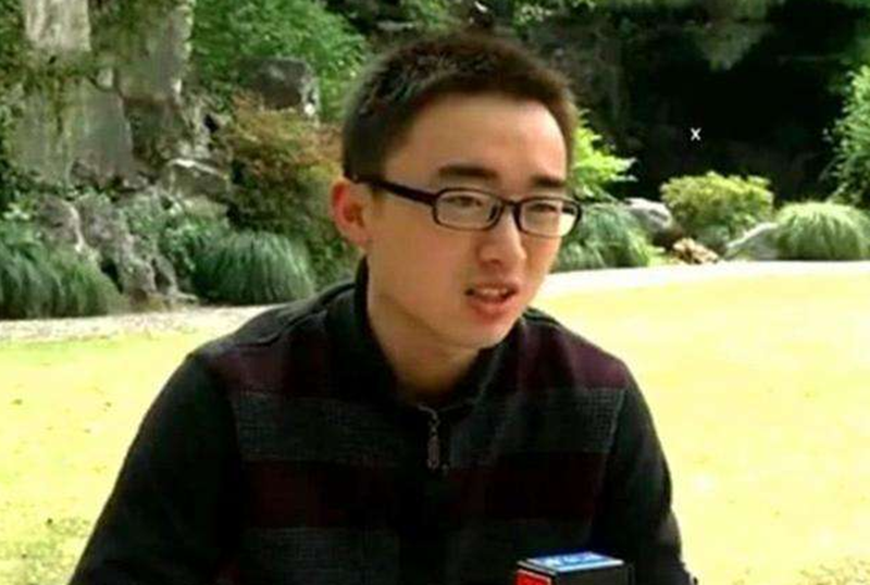 还记得复旦“牛人”袁涛吗？被老师嘲讽直接退