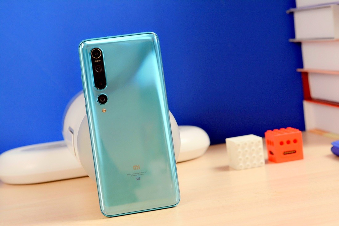 从3999跌至2330，曲面屏+1亿像素+双模5G，小米旗舰低价来袭