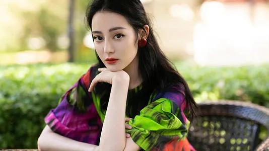 非鱼说:是生肖星座不准,还是人设不稳,东西结合分析之迪丽热巴
