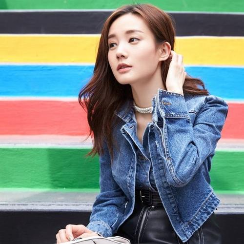 It is 90 flowers together, "Body is cold female advocate " Li Yitong, do not have Yang Zi after all the sort of " flourishing husband " constitution