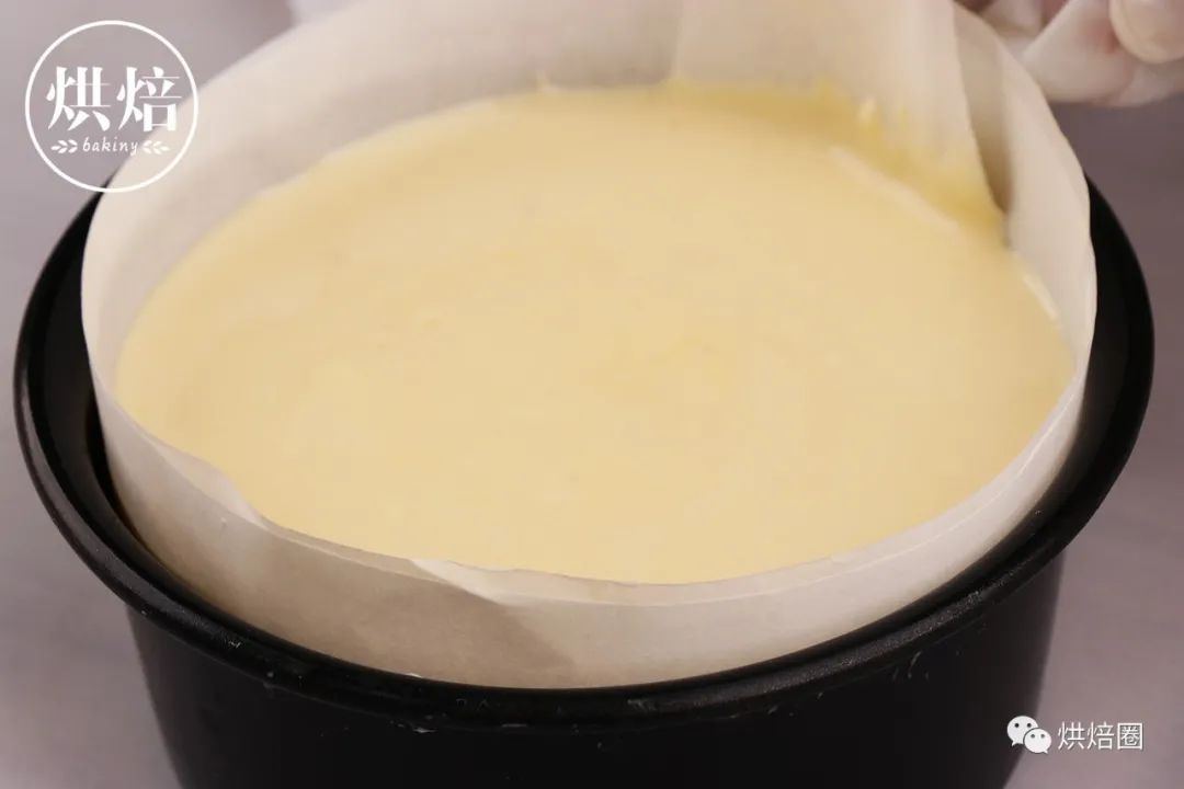蓬蓬的又不裂 入口即化 舒芙蕾轻芝士蛋糕 冷藏后冰激凌口感超赞
