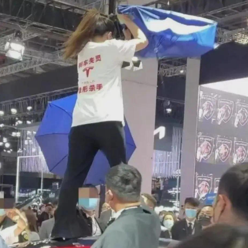 特斯拉5天损失2600亿,拿着一手的好牌,却被“不妥协”给带崩了
