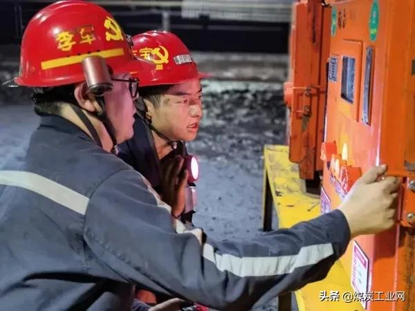 18346米！陕煤榆北小保当首套智能快掘装备创造单机掘进新纪录