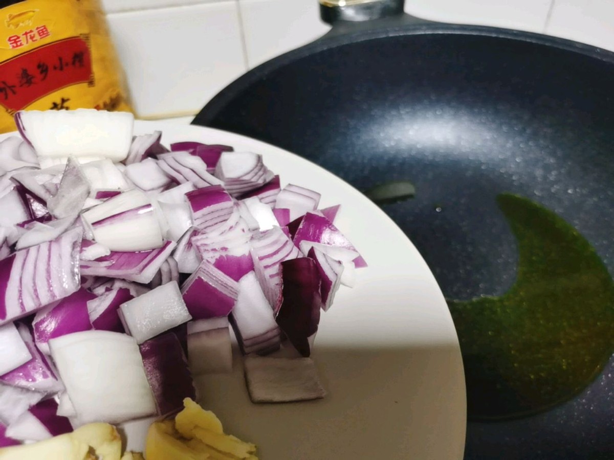 好吃上瘾的土豆肥牛卷，简单快手，鲜香下饭，家人都爱吃