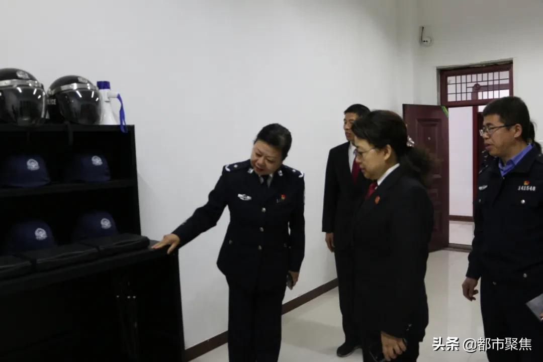 省高院法警总队总队长任晓琴一行莅临黎城法院检查指导“六专四室”规范化建设和司法警务工作