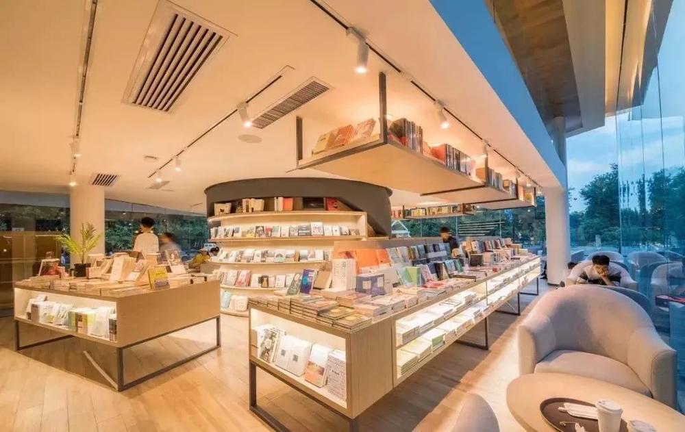 首发|社区商业新零售品牌“⼩映盒”获投200万 已落地线下店