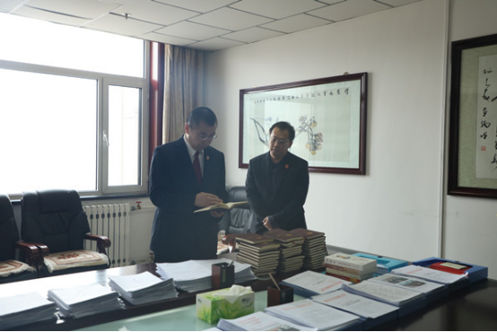 榆林市中院党组副书记、副院长郝宏图督导神木法院队伍教育整顿工作