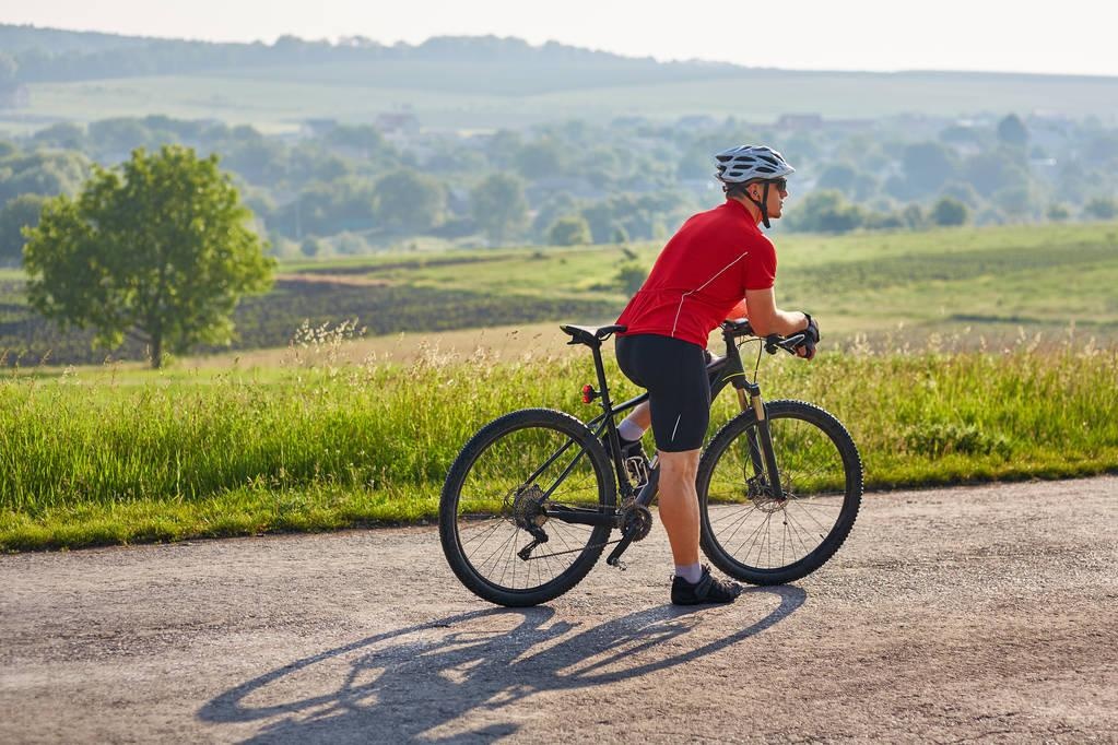 �׽����������Ļ����ν����湥�ԡ��ʺ�����