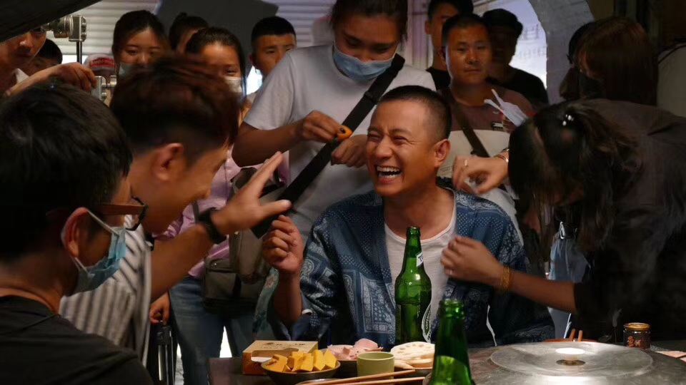 文章携新电影回归，演员阵营强大！和姚笛7年前的事翻篇了？