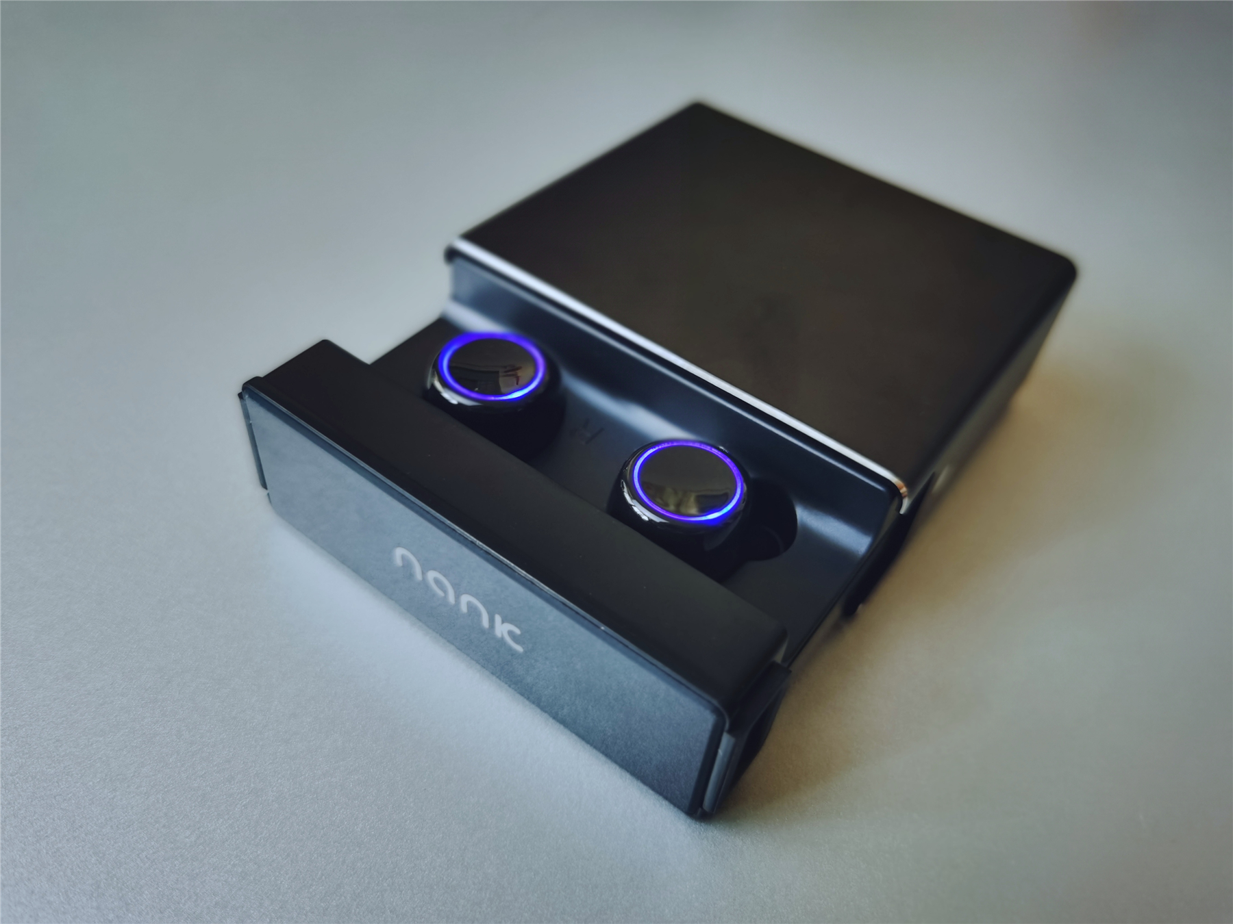 可当充电宝，南卡N2s耳机上手实评，实力担当颜值爆满