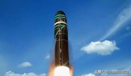 新一代巨浪导弹或研发成功 采用碳纤维壳体射程