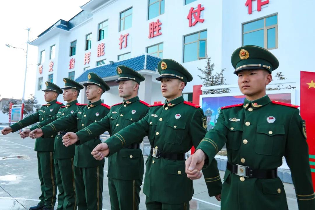 侯<a href=http://www.cngansu.cn/news/ target=_blank class=infotextkey></a>ܶӸ֧ӣռġȭս