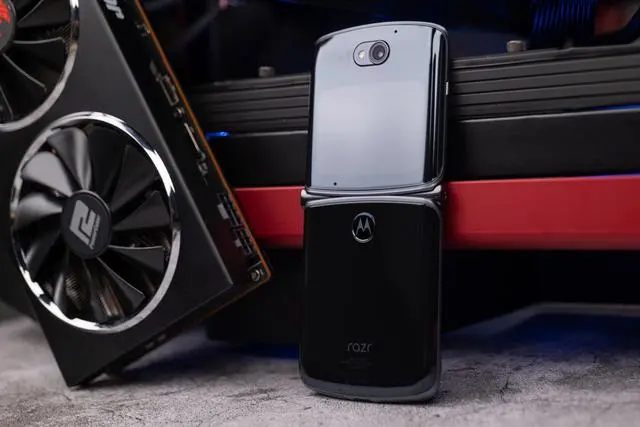 motorola razr 5G评测:刀锋系列的重铸与新生