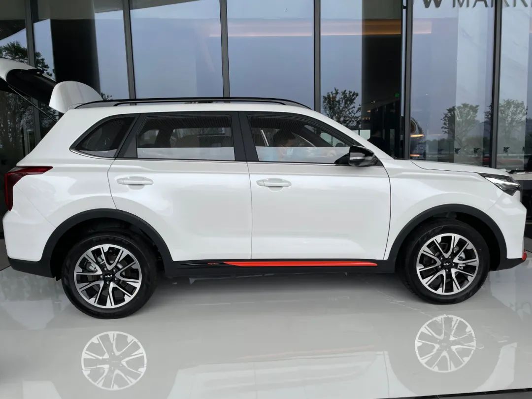 实拍起亚智跑Ace，设计、动力、感受、科技全方位展示“极好”