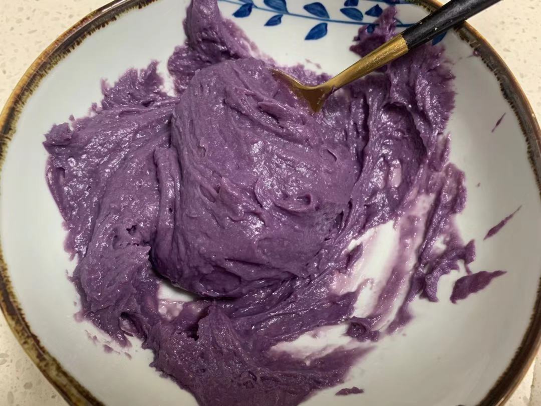 芋頭紫薯新吃法，我家一周做3次，軟糯香甜不膩口，小孩超愛吃