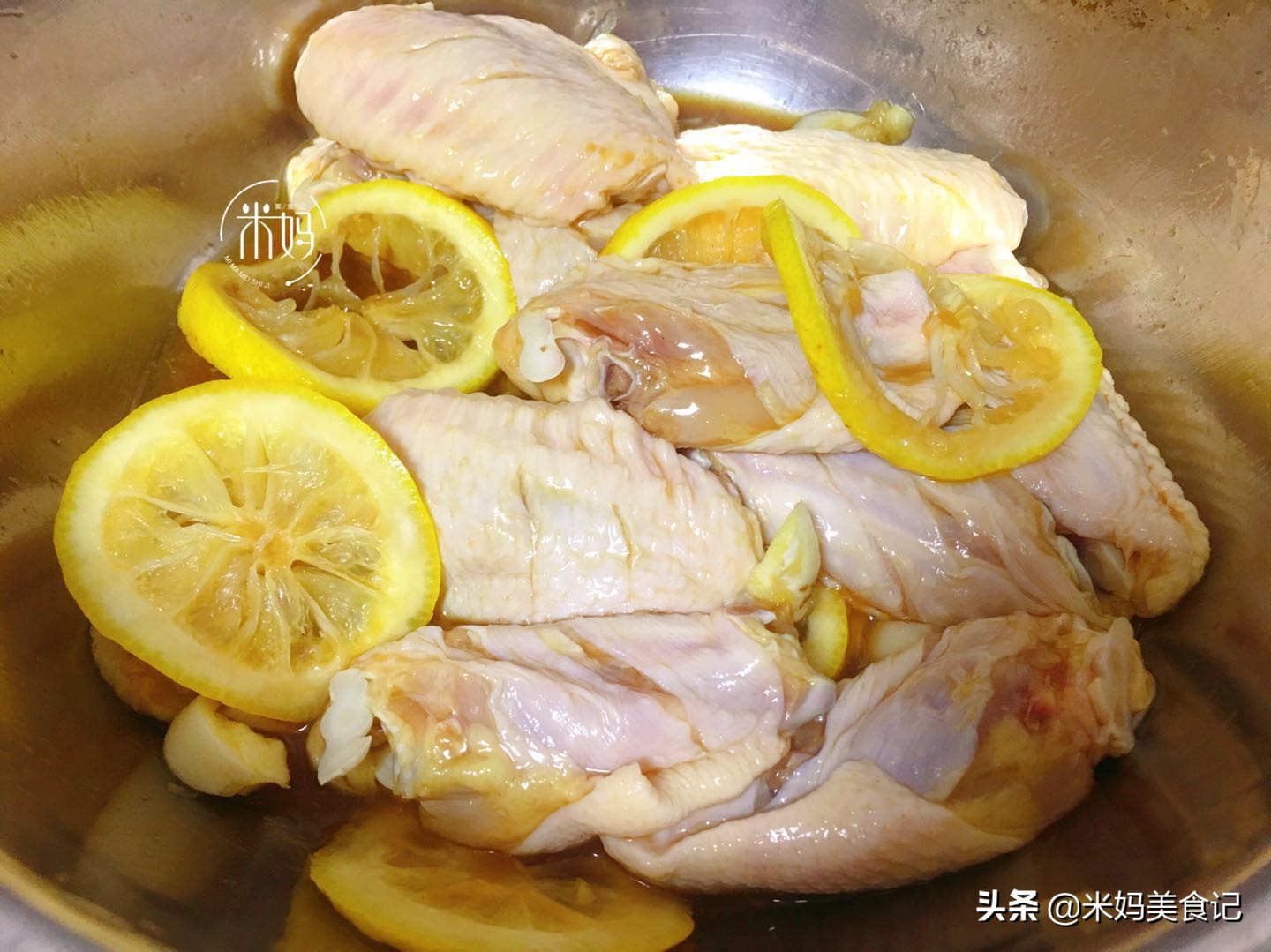 图片[6]-蒜香柠檬干锅鸡翅做法步骤图 鲜香开胃比可乐鸡翅好吃10倍-起舞食谱网
