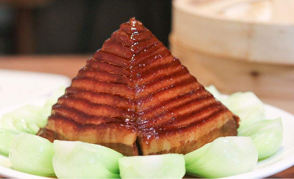 Check out the representative dishes of the eight major cuisines in the country, the more popular ones are Sichuan and Cantonese