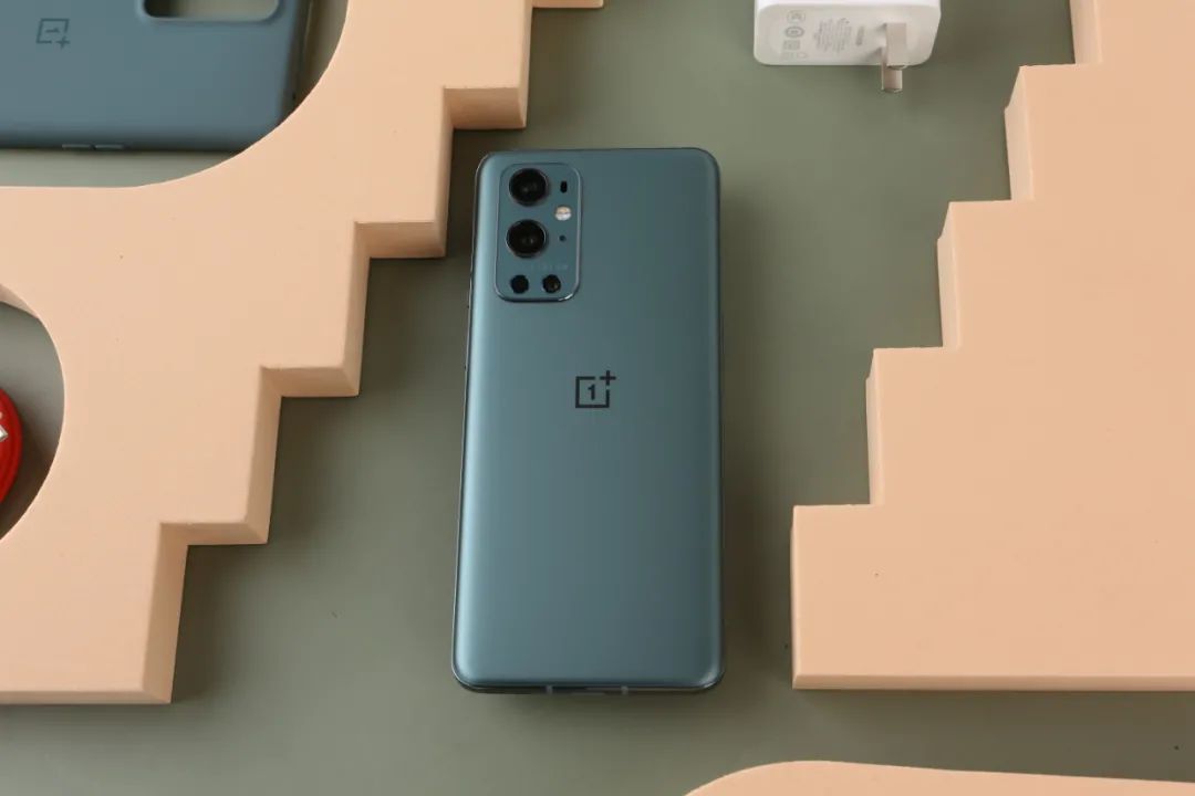 Первый двухслойный процесс согласования цветов 