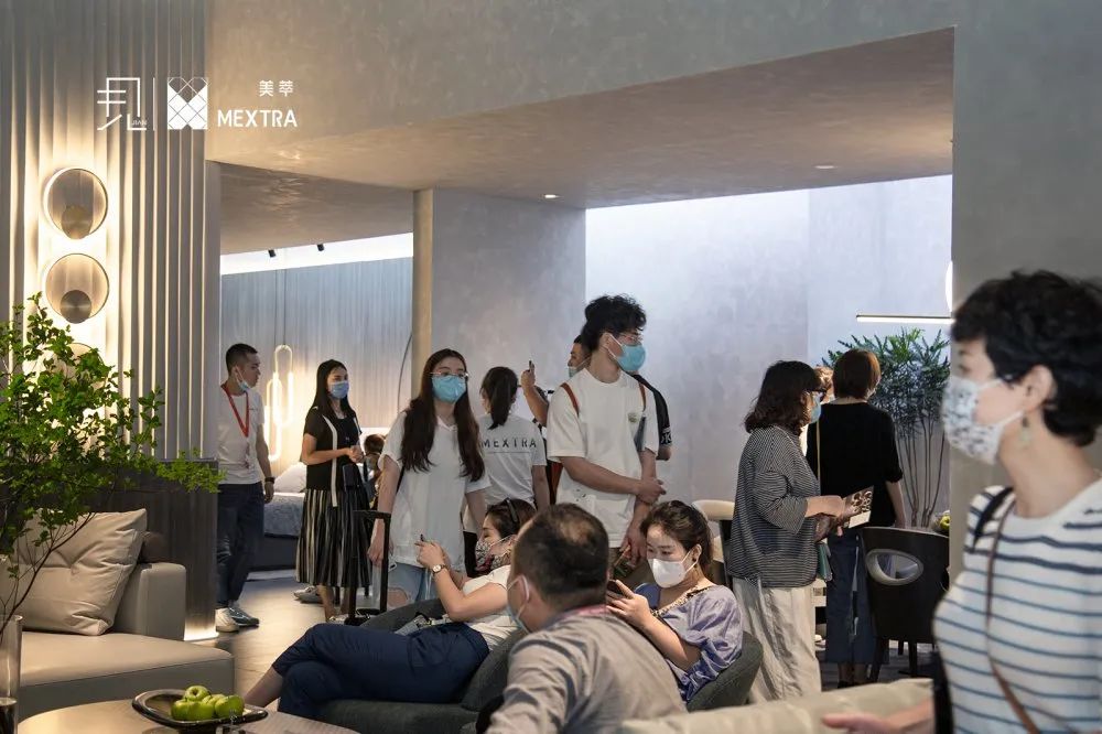 MEXTRA虹桥展丨共盈希翼，感知灵性的悦見未来交织更迭与张扬。遇见心居、虹桥如斯初醒</p><p style=