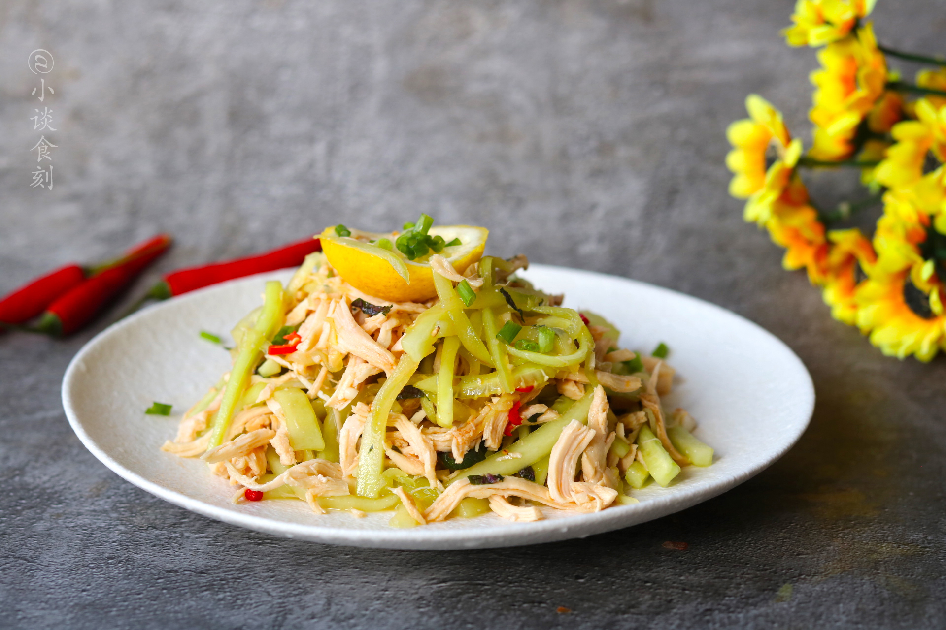 三伏天，教你鸡肉新做法，蛋白质丰富，5块钱做一盘，天热要多吃