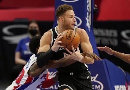 躺平也能赚钱！联盟被买断的5位球星，不打球也有工资拿